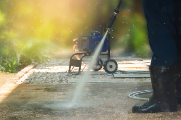 Best Playground Equipment Cleaning  in Waterford, WI